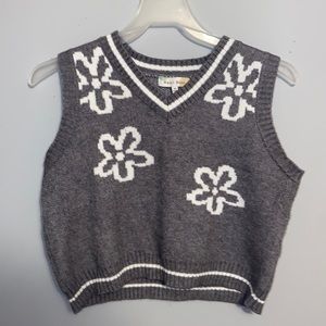 Flower sweater vest